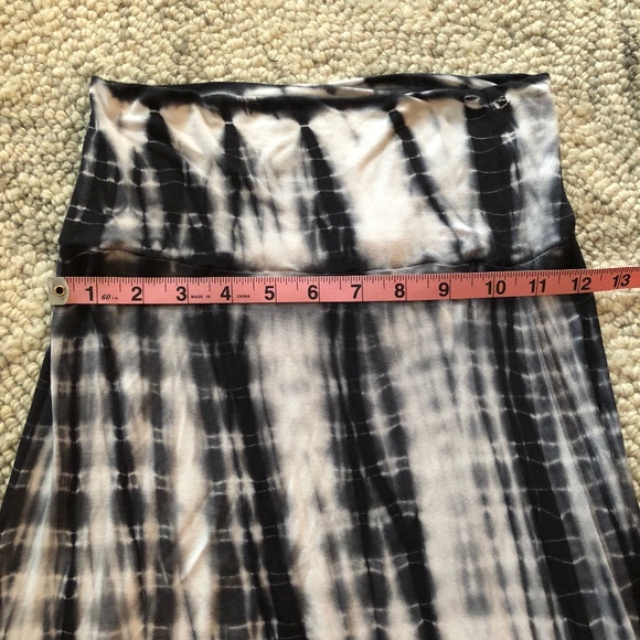 Design History Long Skirt Tie Dye - Picture 4 of 6